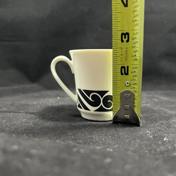 Vintage 1960’s Winterling Coffee Cup and Saucer Demitasse  Set Of 6 - Picture 11 of 12